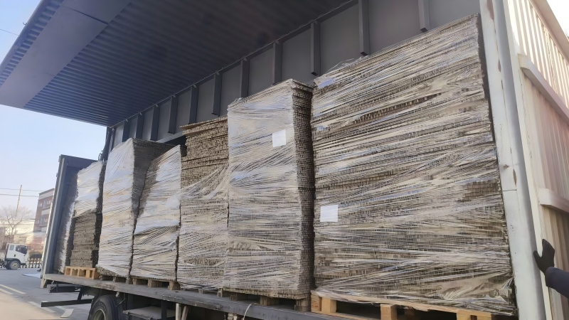 యిలిడా ప్యాకేజింగ్ ఉత్పత్తులు జపాన్‌కు తమ తొలి ప్రయాణాన్ని చేశాయి